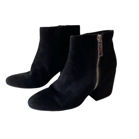 DV by Dolce Vita Black Suede 3" Ankle Boots, Zip up, Block Heel, Size 10 - Picture 1 of 4